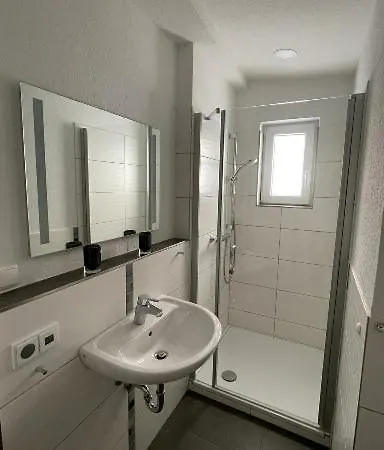 Mit Elbblick פירנה